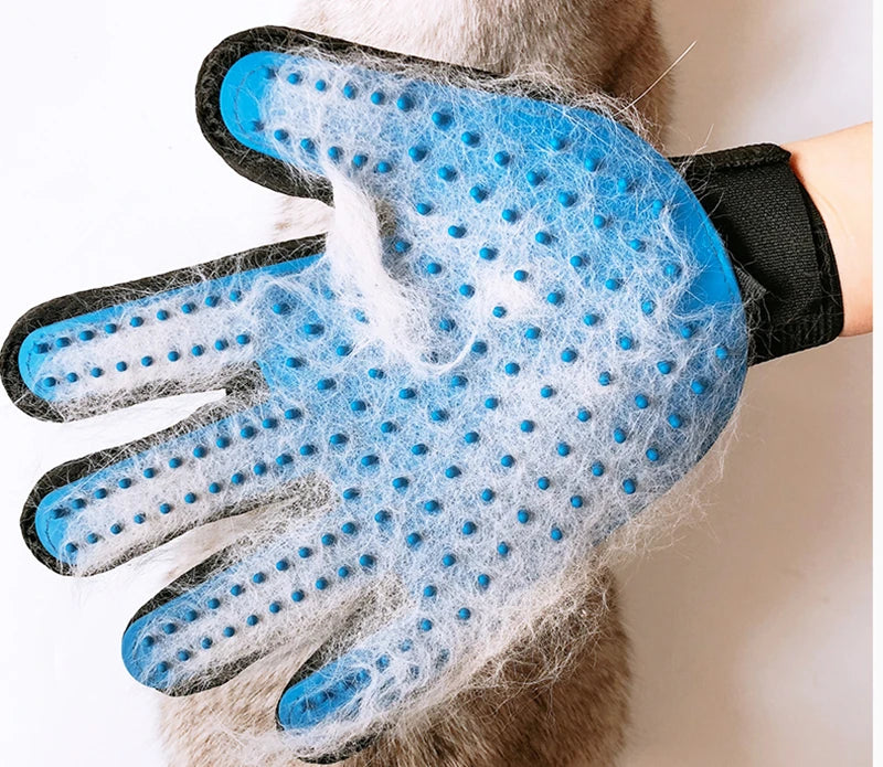 Pet Grooming Glove for Cats & Dogs – Deshedding & Massage Brush
