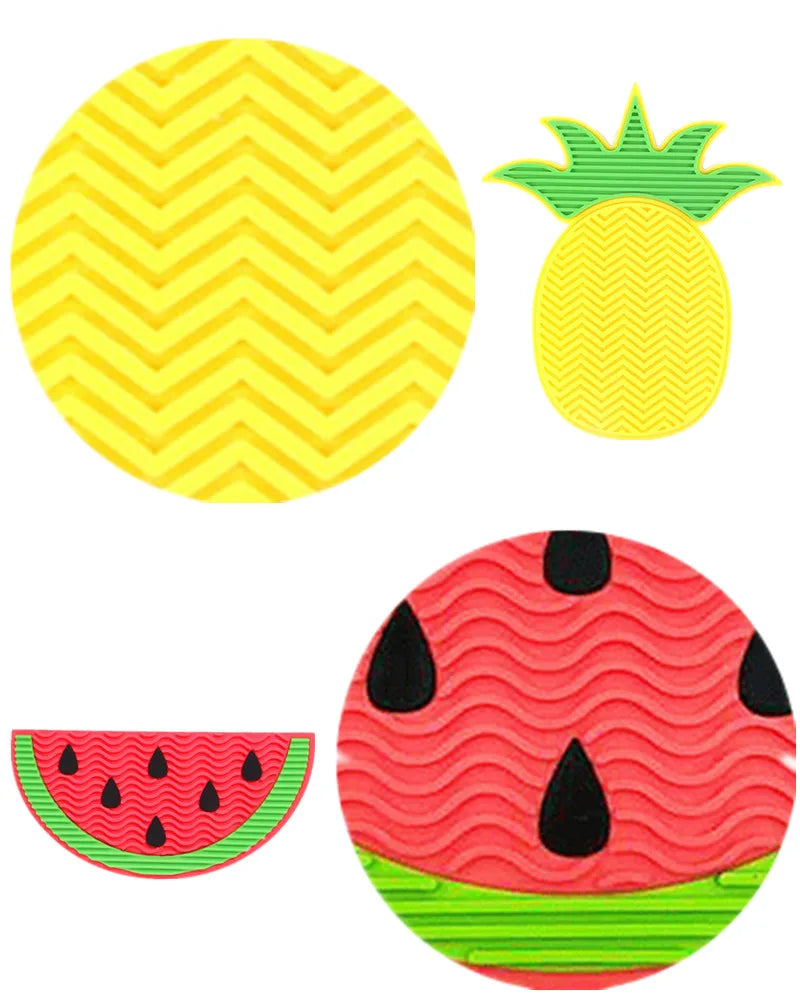 Slow Feeder Bowl with Suction Cup – Small Silicone Food Mat for Cats & Pets Under 3kg