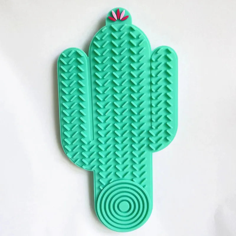 Slow Feeder Bowl with Suction Cup – Small Silicone Food Mat for Cats & Pets Under 3kg