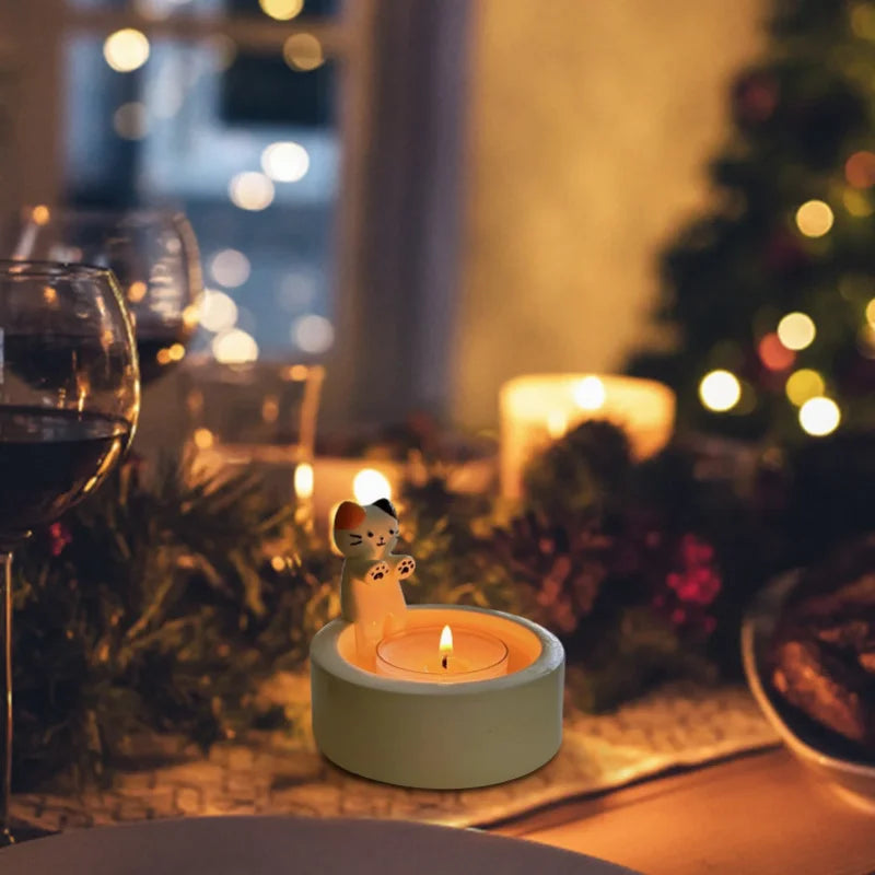 Cute Kitten Candle Holder – Cartoon Cat Aromatherapy Candlestick