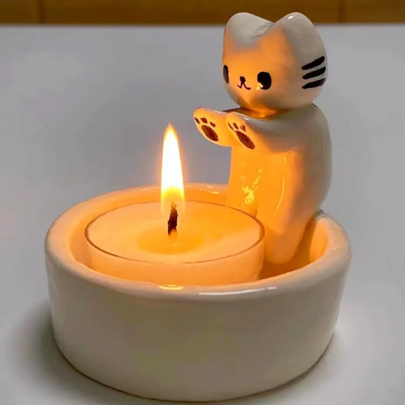 Cute Kitten Candle Holder – Cartoon Cat Aromatherapy Candlestick