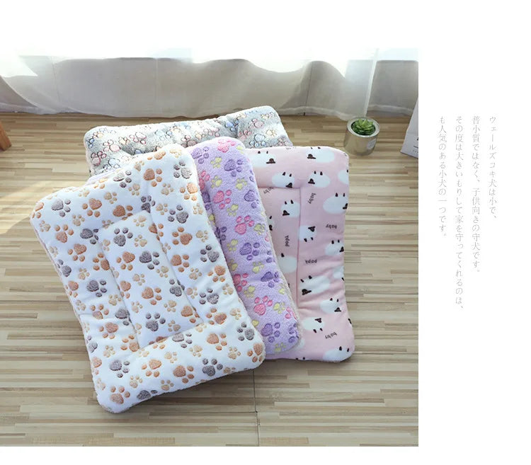 Double-sided Pet Mat Mats Short Plush Pet Sleeping Bed for Cats Small Dogs Cute Pet Pad Blanket Warm Kitten Cushion Cat Sofa Bed