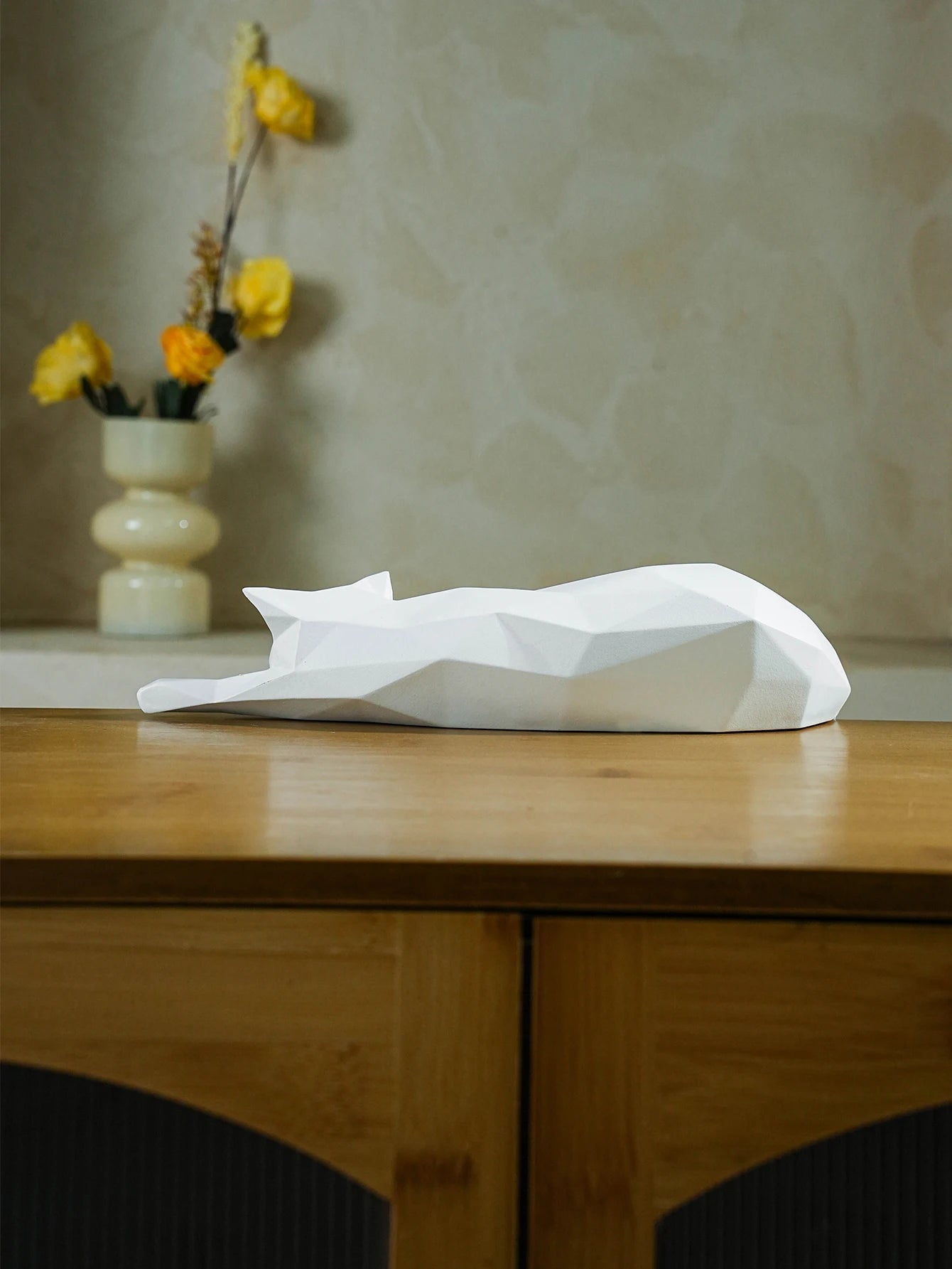 White & Black Geometric Cat Statue – Modern Lying Cat Figurine